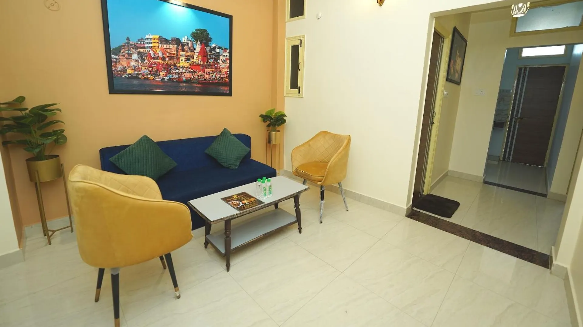 Golden Lotus Varanasi Hotel 4*,
